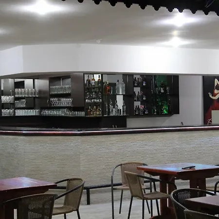 Hotell Yeni Astral Side