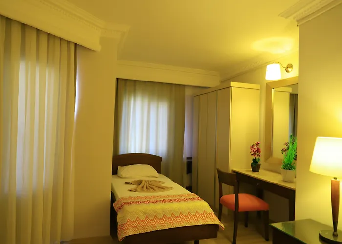 מלון Yeni Astral *