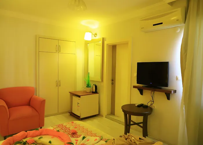 Yeni Astral מלון